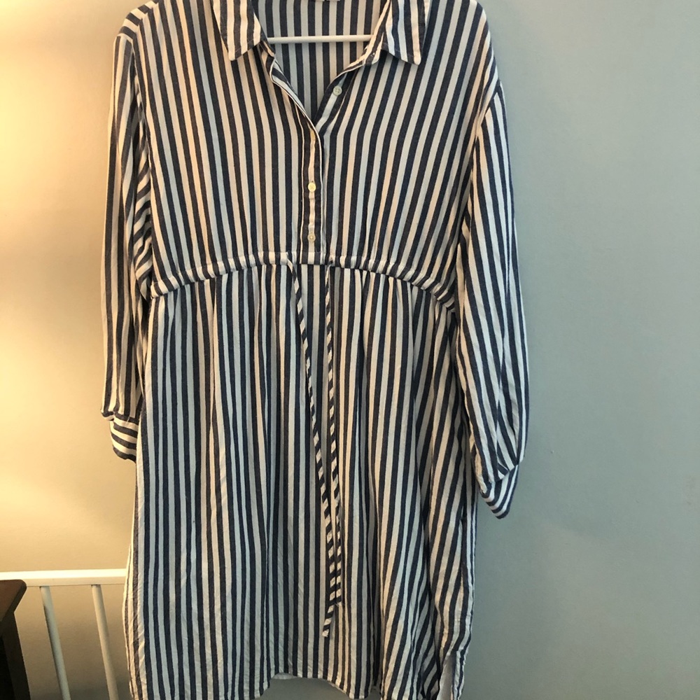Gap maternity dress